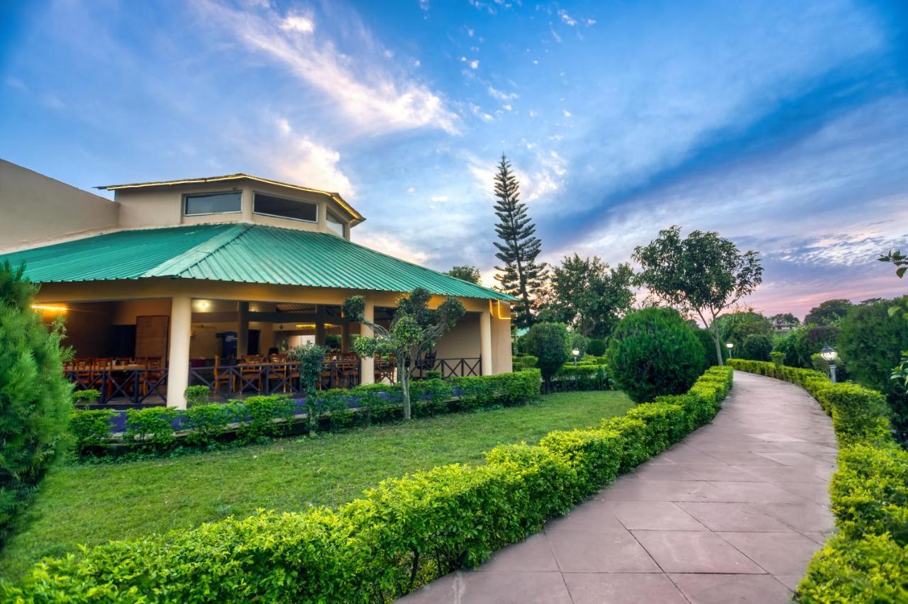 Tusk And Roar Corbett Resort, Jim Corbett 兰纳加 外观 照片