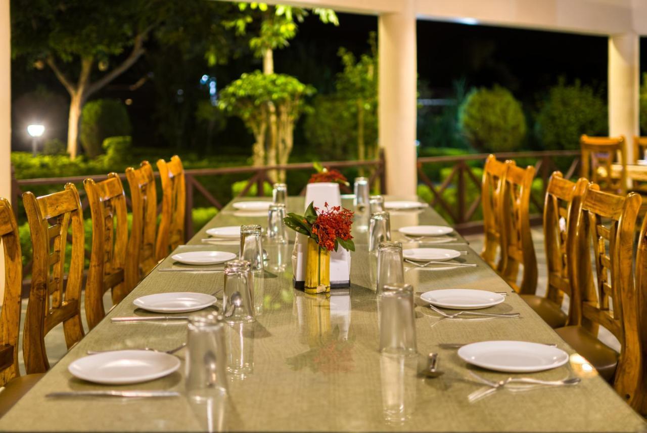 Tusk And Roar Corbett Resort, Jim Corbett 兰纳加 外观 照片